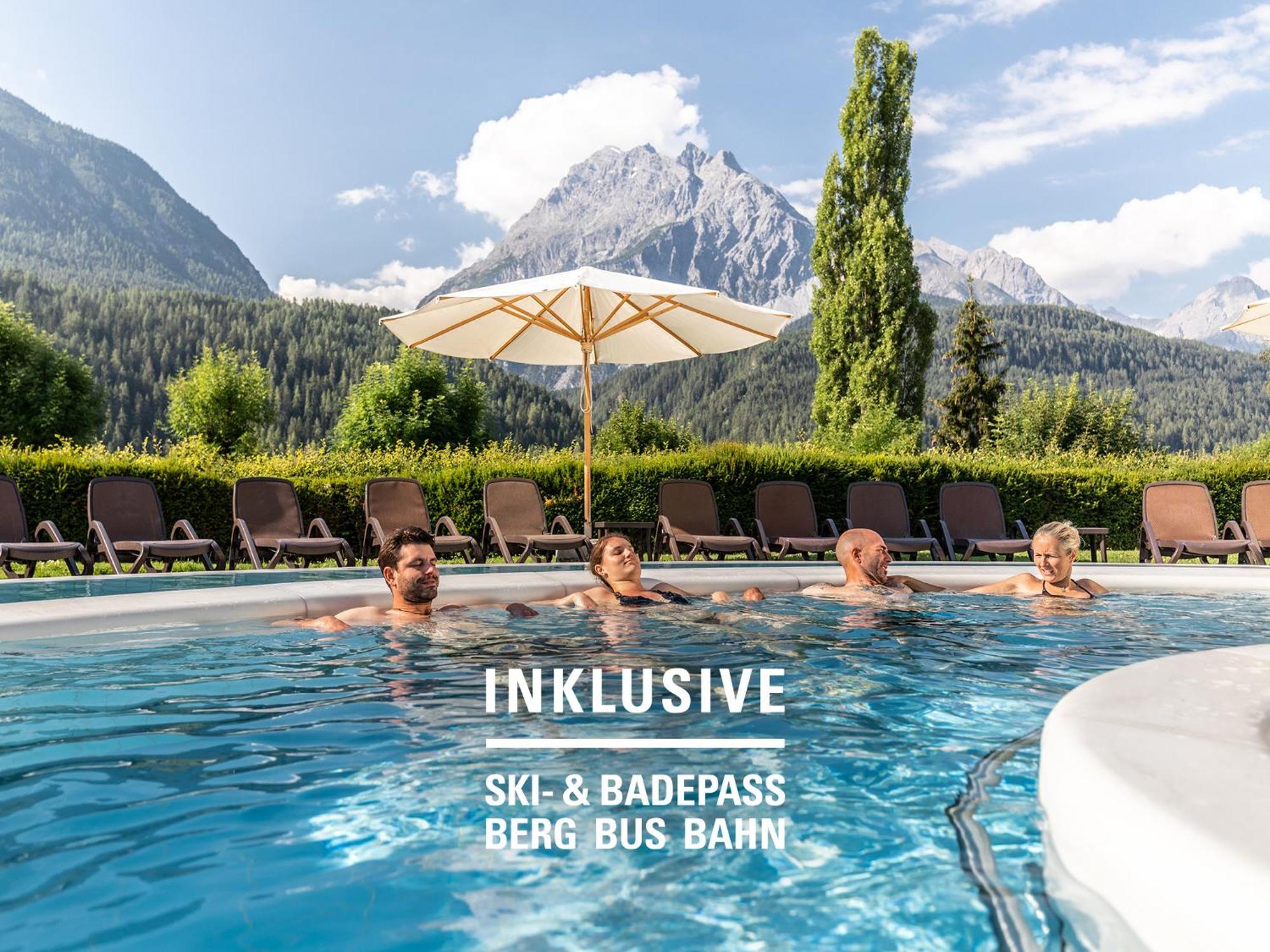 Badehotel Belvair Scuol Esterno foto