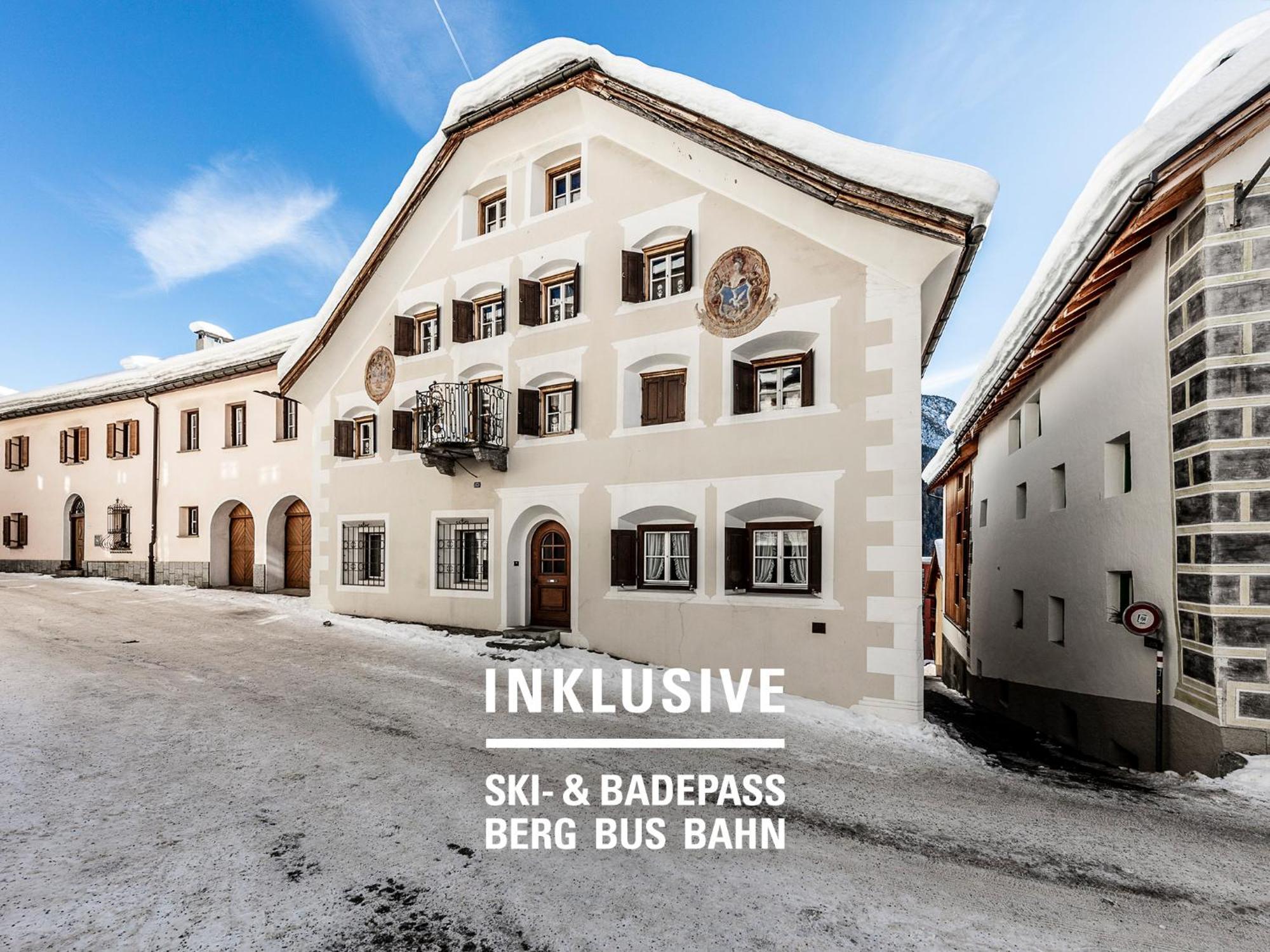 Badehotel Belvair Scuol Esterno foto