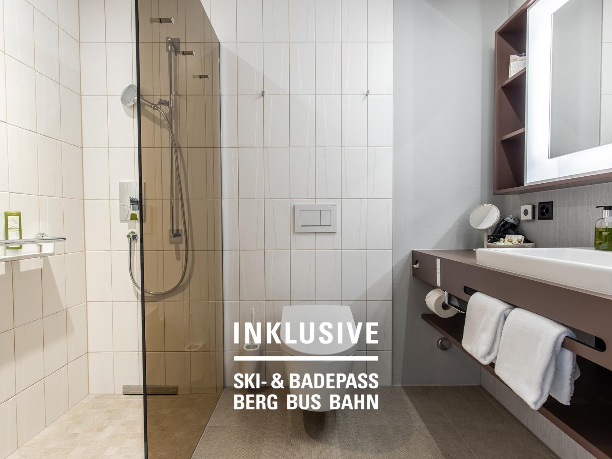 Badehotel Belvair Scuol Esterno foto