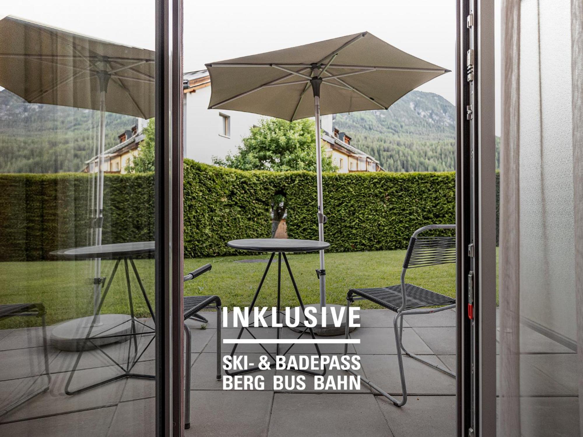 Badehotel Belvair Scuol Esterno foto