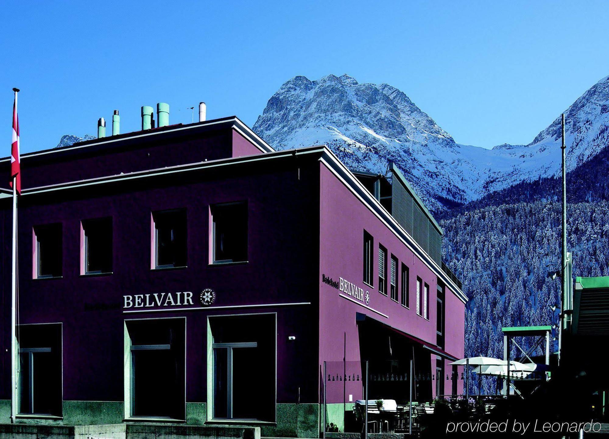 Badehotel Belvair Scuol Esterno foto